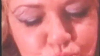 Bağbozumu anneanne şerit r20