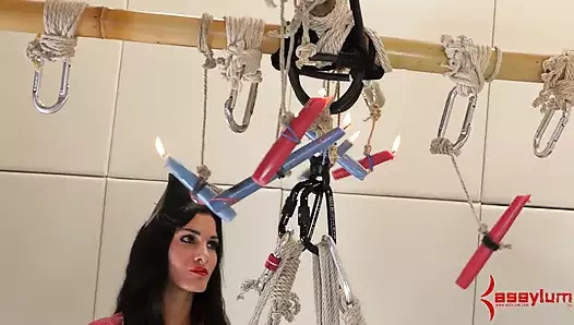 Götten sikilen bdsm itaatkar hepsini içine alıyor