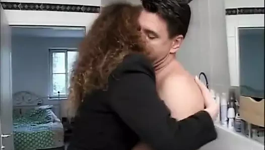 50'nin üzerindeki seksi kadınlar Alman amatör 90'larda sikişiyor vol 3