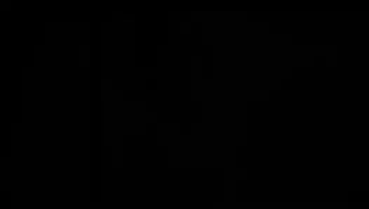 Yağmur altında sevimli üstsüz Japon kızlar