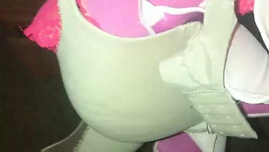 Raiding benim seksi komşular sutyen ve külot çekmecesi 32ddd