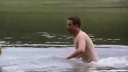 Roxanne palet tamamen çıplak