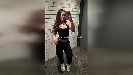 Sophie Rain Buddy Cums Hard on TikTok Live Pussy Wreck