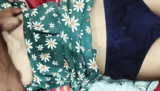 Hintli kız arkadaş ilk kez sert seks videosu