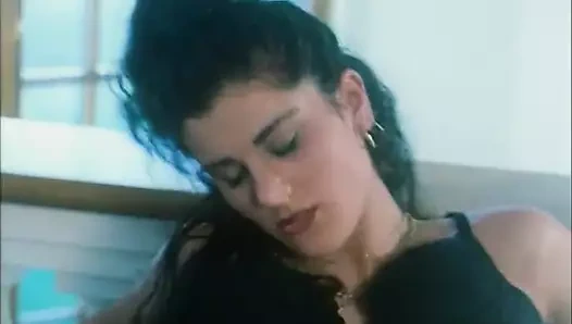 Bu kaltak dar delik! (tam film)