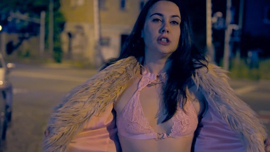 SOKAK YARIŞINDAN SONRA creampie ile AO KAHROLUYOR!