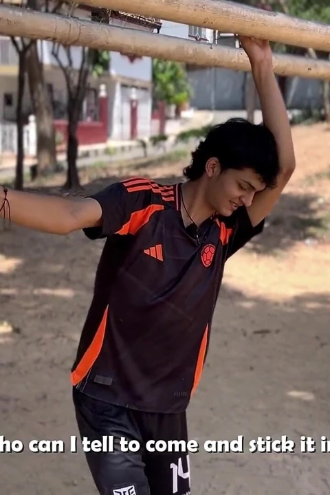 Bir Futbol Maçında Kıçımı Bahse Girdim Ve Şimdi Ben Siktirileceğim