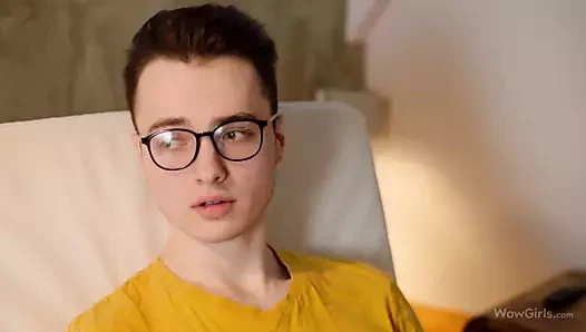 Wowgirls – eğlenceli ve şehvetli bir seks sahnesinde sarışın eva elfie