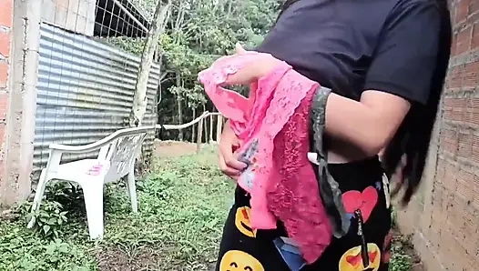 O kadar ıslanıyorum ki çarşafları değiştirmek zorunda kaldım