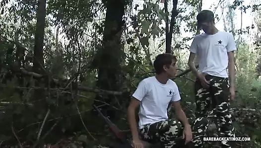 Latinos florian ve evan sikme eyersiz