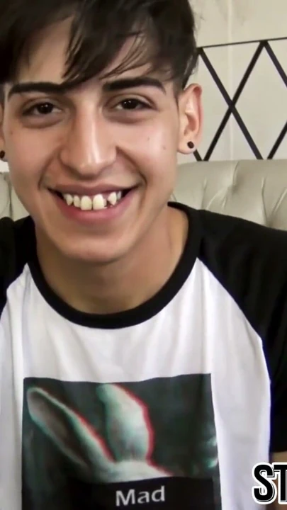 minik latino twink yavaş yavaş olur gay süre tatma horoz | Klip 1