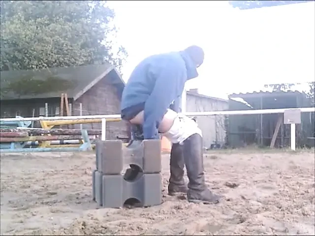 Biniş Pedinde Dildo