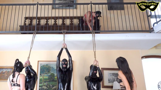 Sıkı köle eğitimi bağlı ve tiptoları