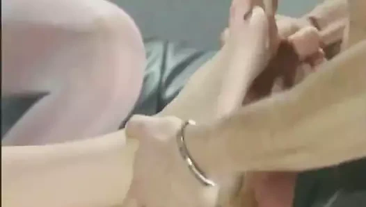 güzellik sarışın ver bir inanılmaz footjob