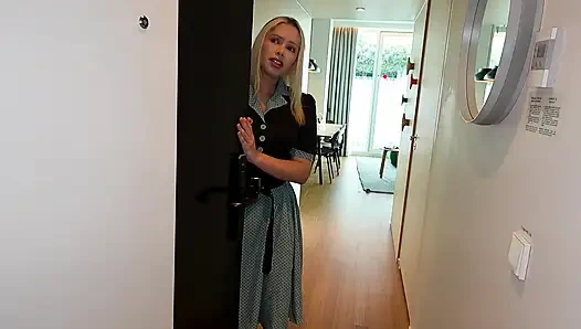 Brezilyalı ev hanımı kocasını aldatıyor ve ailesini kurtarmak için anal ve çifte !!