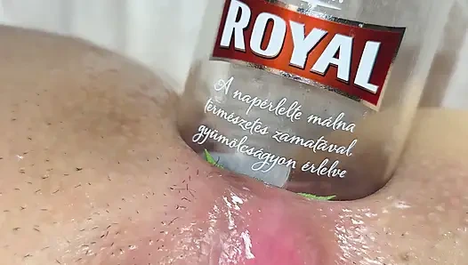 Şişe ile aşırı anal sokma yakın çekim