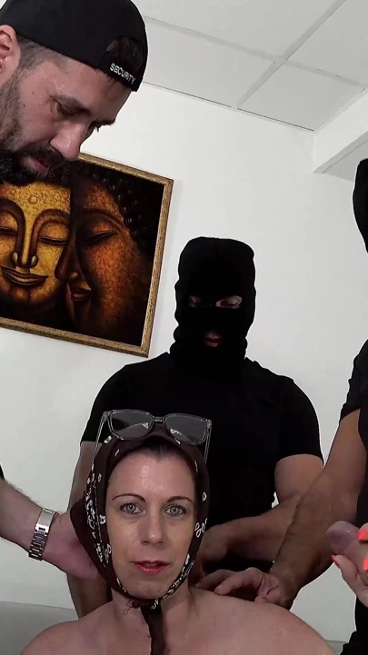 Çifte penetrasyon bukkake büyük memeli olgunla grup seks