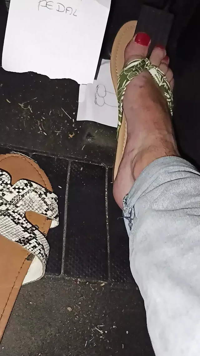 Pedalım senin yarağın vroooom vroom