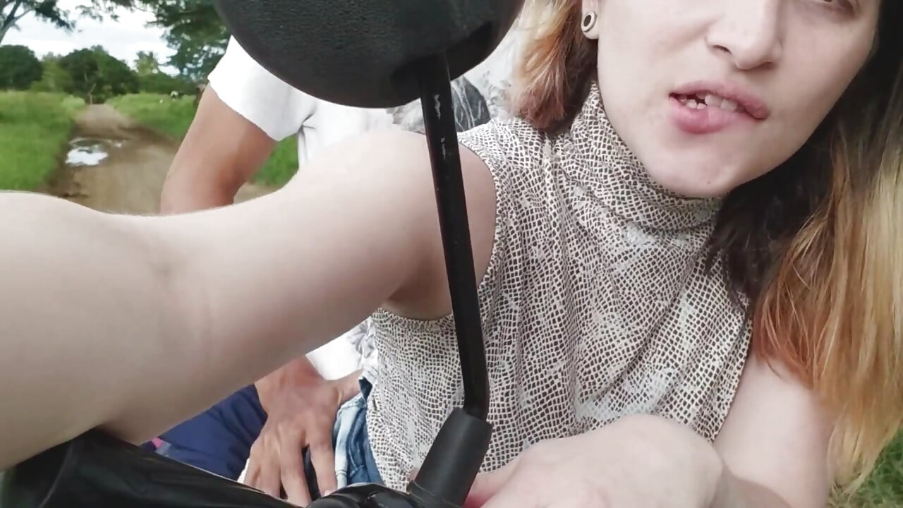 Üvey erkek kardeşim yanımdan geçiyor, sonunda amımı yiyor bölüm 3