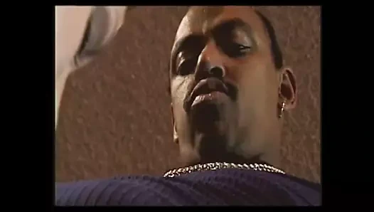 Irklar arası siyah meydan okuma - yuvarlak #03