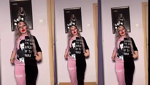 Sen adam değilsin - sen benim kadın kılıklı kölemsin!