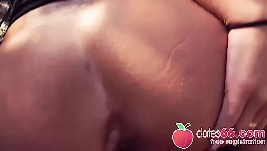 Latin orta yaşlı seksi kadın zara mendez gölde anında seks için azgın!