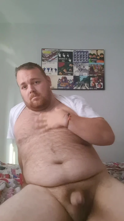 Одна в моей комнате