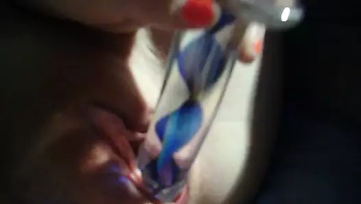 Kızıl saçlı ve oyuncak