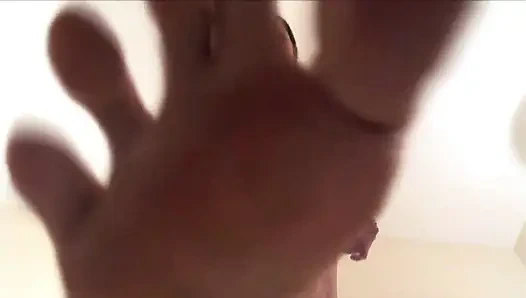 O senin ayak modelin olacak kadar uzun