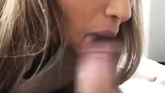 Oral seks sarışın