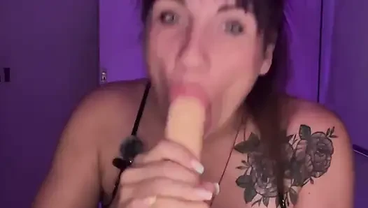 Üvey kız kardeşinizle görüntülü görüşme JOI'ye dönüşüyor