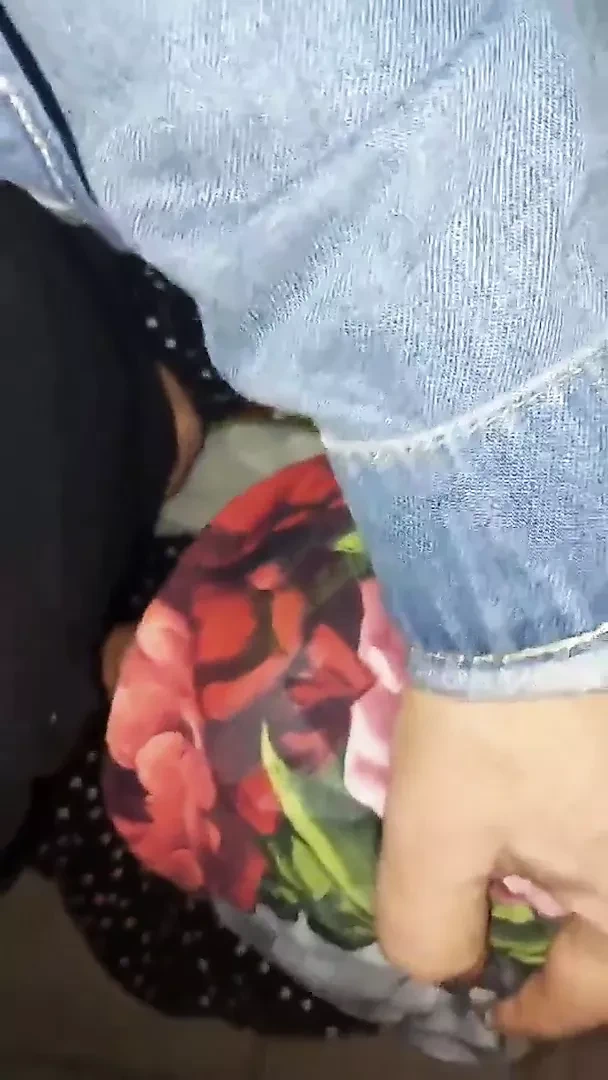 Komsu Karisi Olgun Turbanli Serife'ye Sakso Cektiriyorum