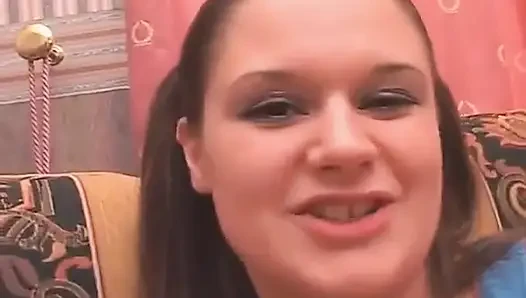 Amy Hakkında