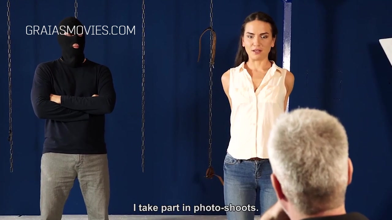 Cunt whipping for young model