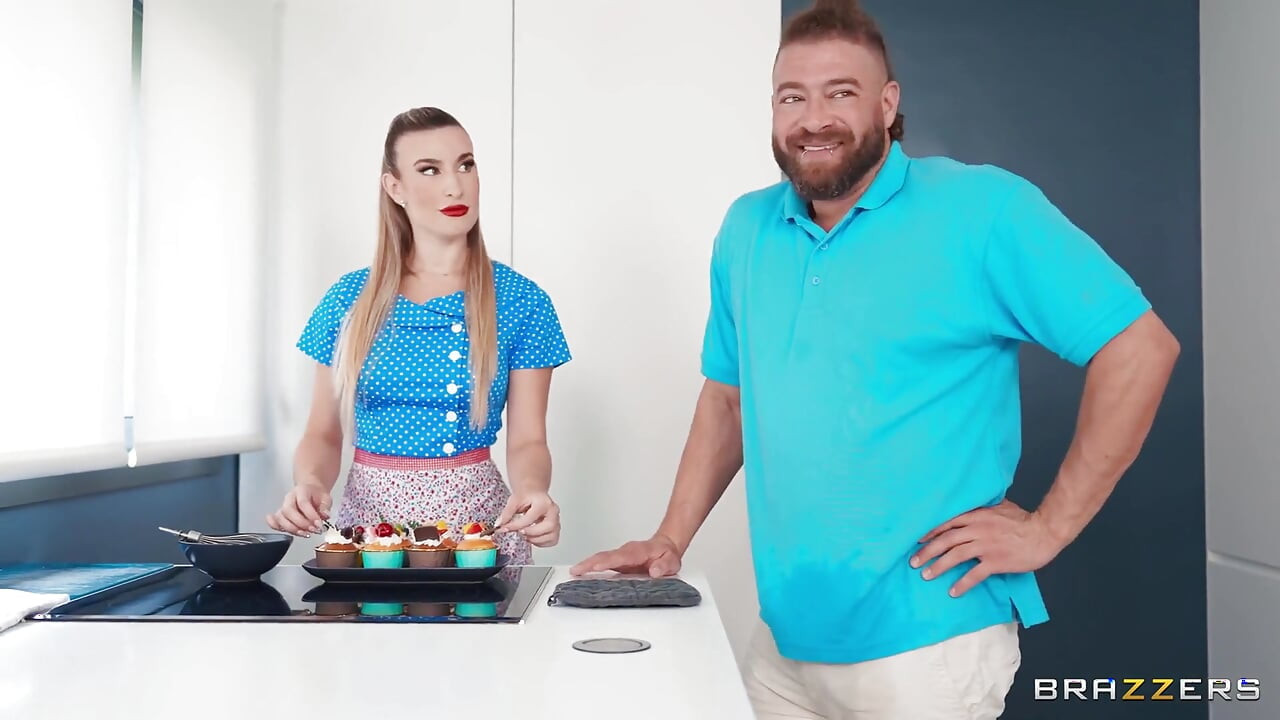 Brazzers - apra shay çılgın oda arkadaşı ve büyük götünü siktiriyor