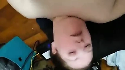 Fatty hile sürtük gets yaraklı