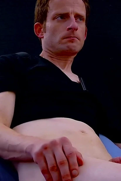 Вебкам-шоу: Я трахаю мою секс-игрушку в постели моей бывшей подруги, и это лучше, чем любой секс мы когда-либо имели лол!