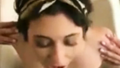 Kız arkadaşım ağzına işediğimde seviyor