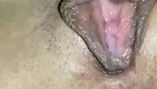 Sıcak olgun oynama ile ona kedi ve grools