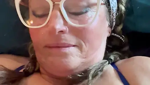 Bonemaiden sert yarağa asla hayır demeyecek