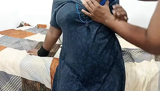 Kocasının kıyafetlerini değiştiren baldızını alaya alan genç üvey erkek kardeşi, sonunda onu güzelce sikiyor