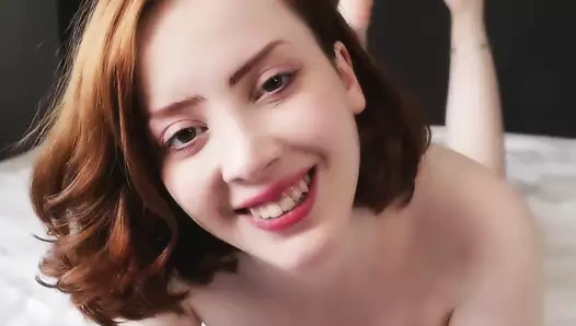 Lottie oral seks ve büyük siyah dildo