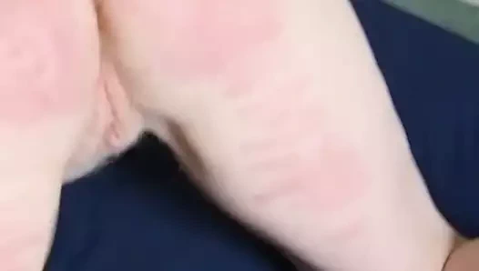 Louise, konserve poposuna bir hasat alır