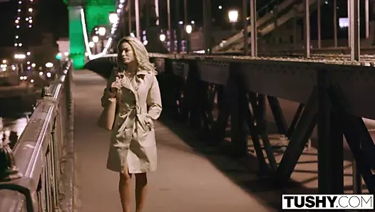 Tushy turizm yabancı ile anal sikme yol açar