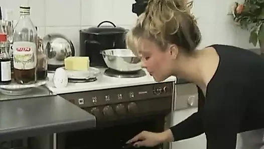 Islak amcık daha fazlası için yalvarıyor #13