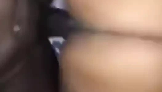 Une bonne levrette pour un bon cul