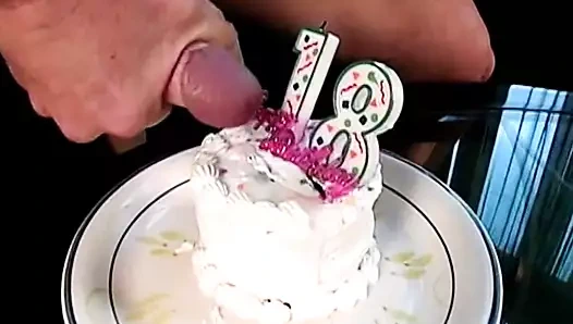 Sarışın genç aç için horoz seviyor Mastürbasyon at the başlangıçta ve sonra yakışıklı züppe onu sikikleri