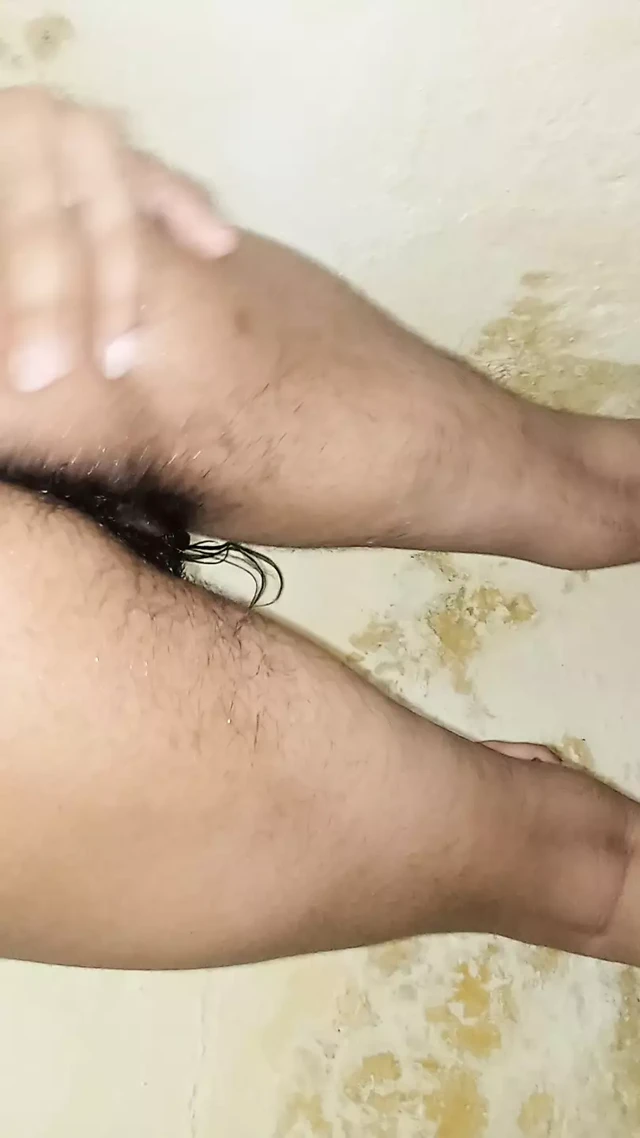 Yenge tuvalet m işiyor krty hauy