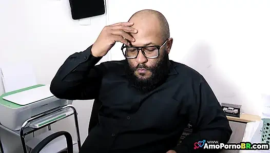 My wife didn't answer because the customer was important