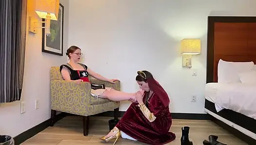 Tessa ve Kat'in ortaçağ ayak ibadeti 4k bakış açısı adanmışlığı bekliyor!
